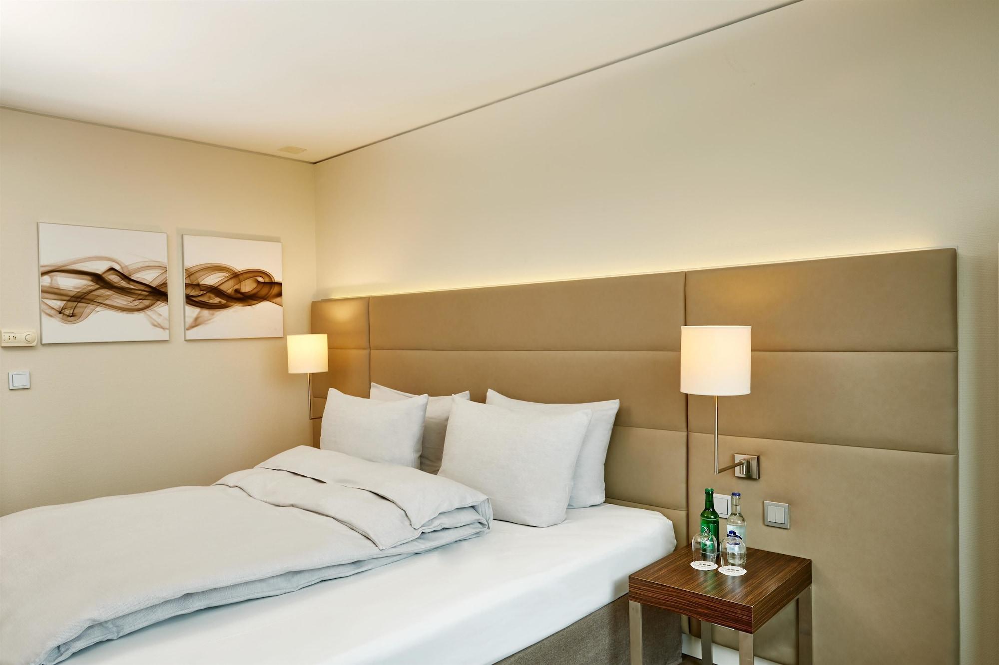 H4 Hotel Золотурн Екстериор снимка