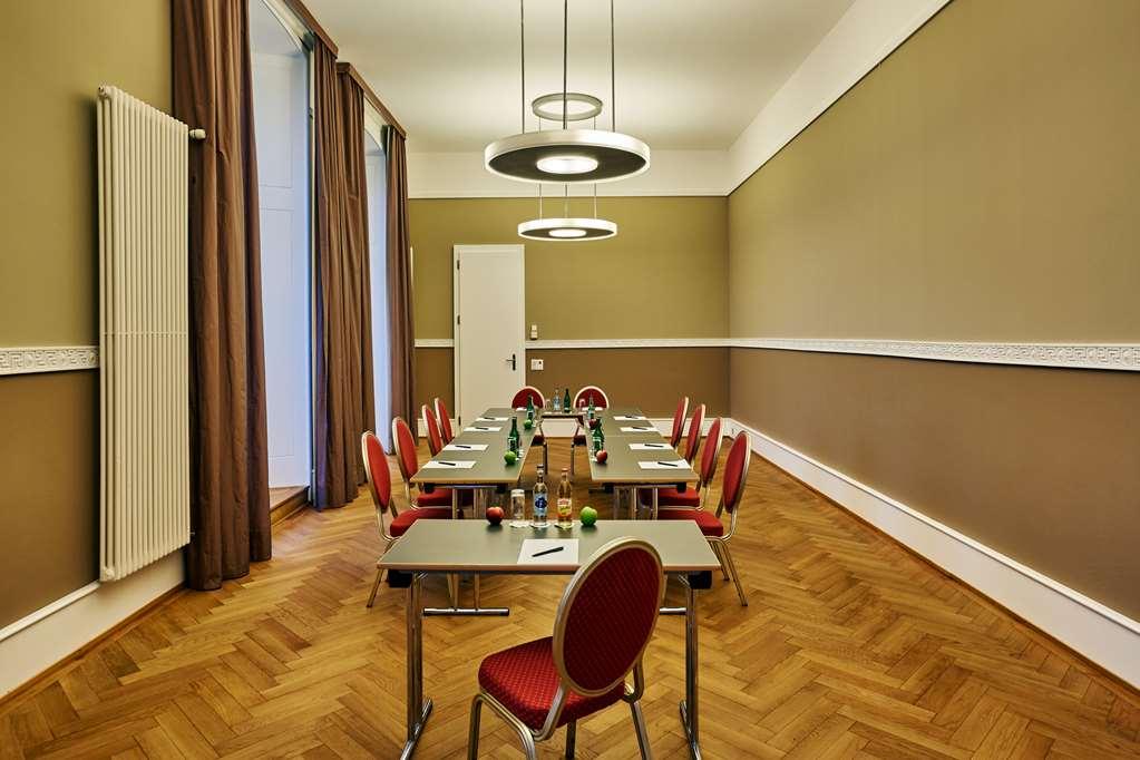 H4 Hotel Золотурн Съоръжения снимка