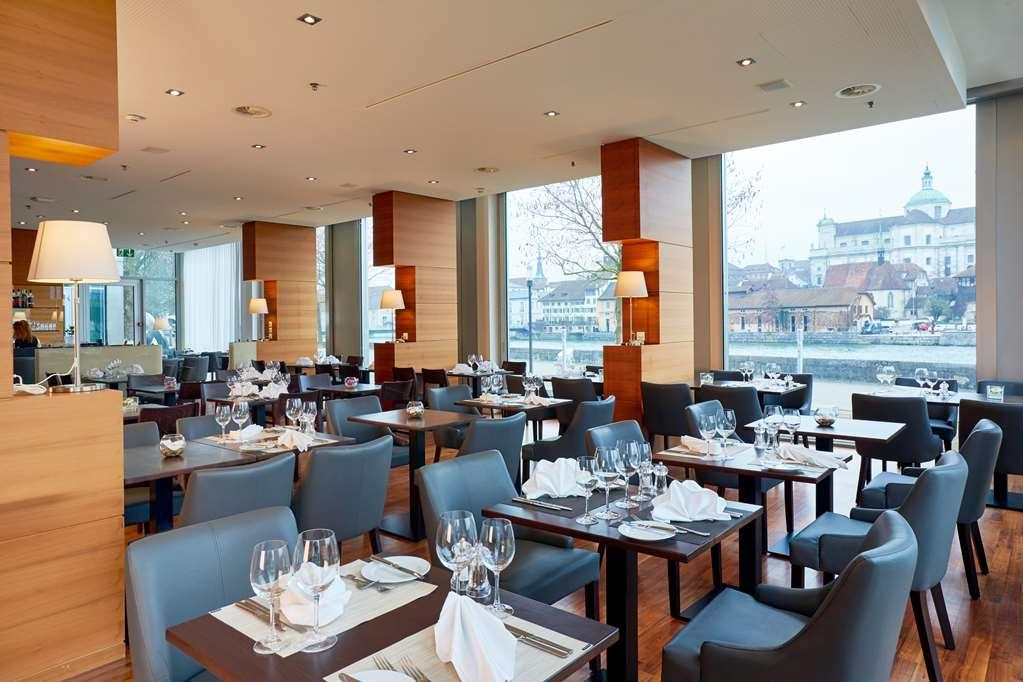 H4 Hotel Золотурн Ресторант снимка